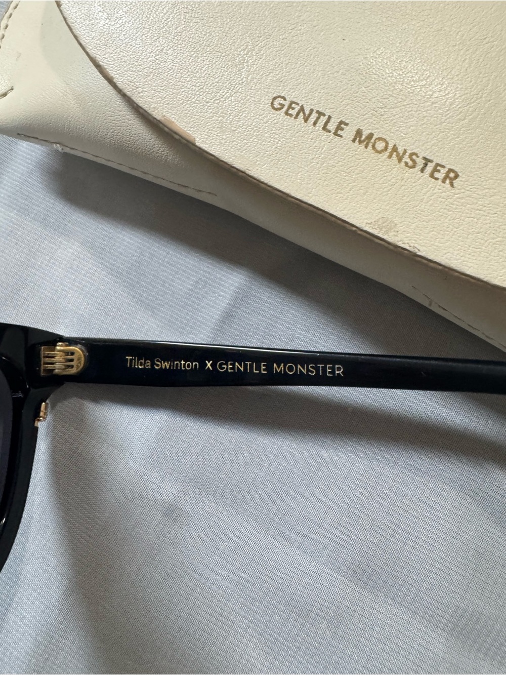 🕶️ GENTLE MONSTER x Tilda Swinton Collaboration Sunglasses w/case-Pre-loved/EUC - Picture 3 of 14